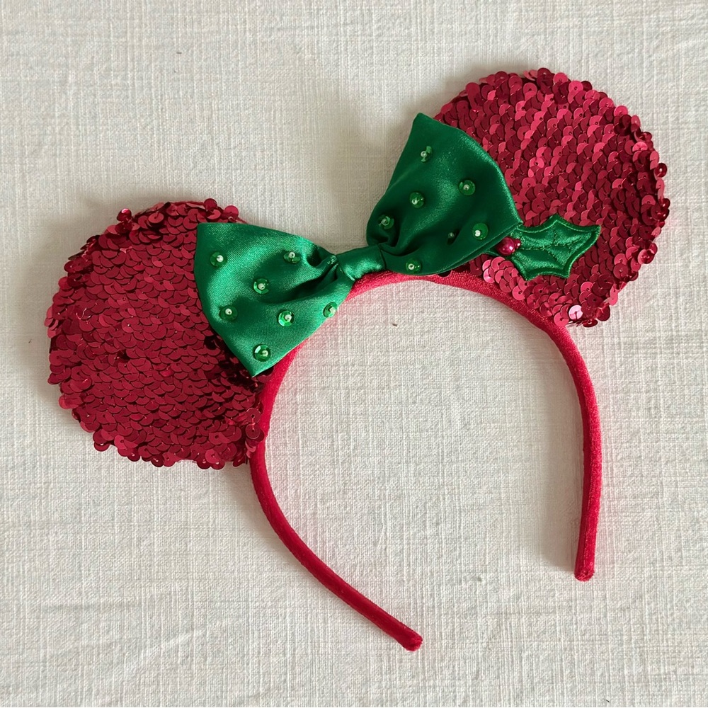Disney Parks Holiday Minnie Ears 2009